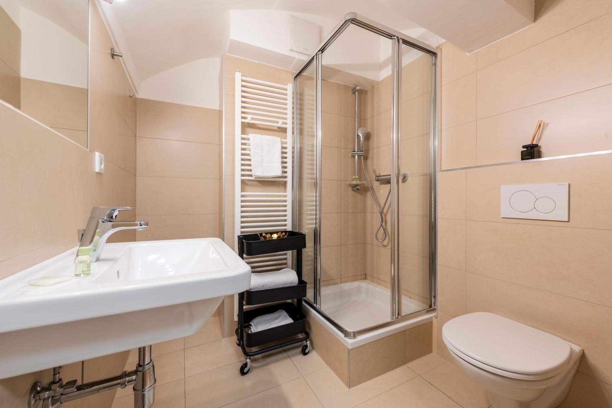 Kh Mariahilf Aparthotel Vienna Luaran gambar